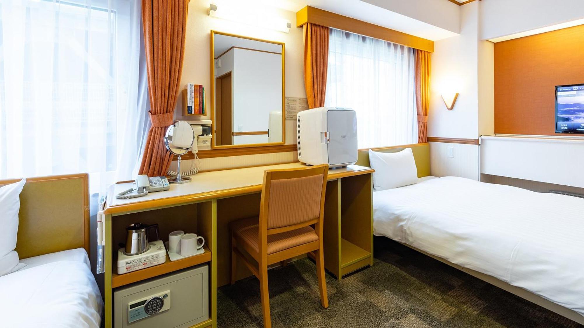 Toyoko Inn Saitama Toda Koen Eki Nishi Guchi Pokoj fotografie